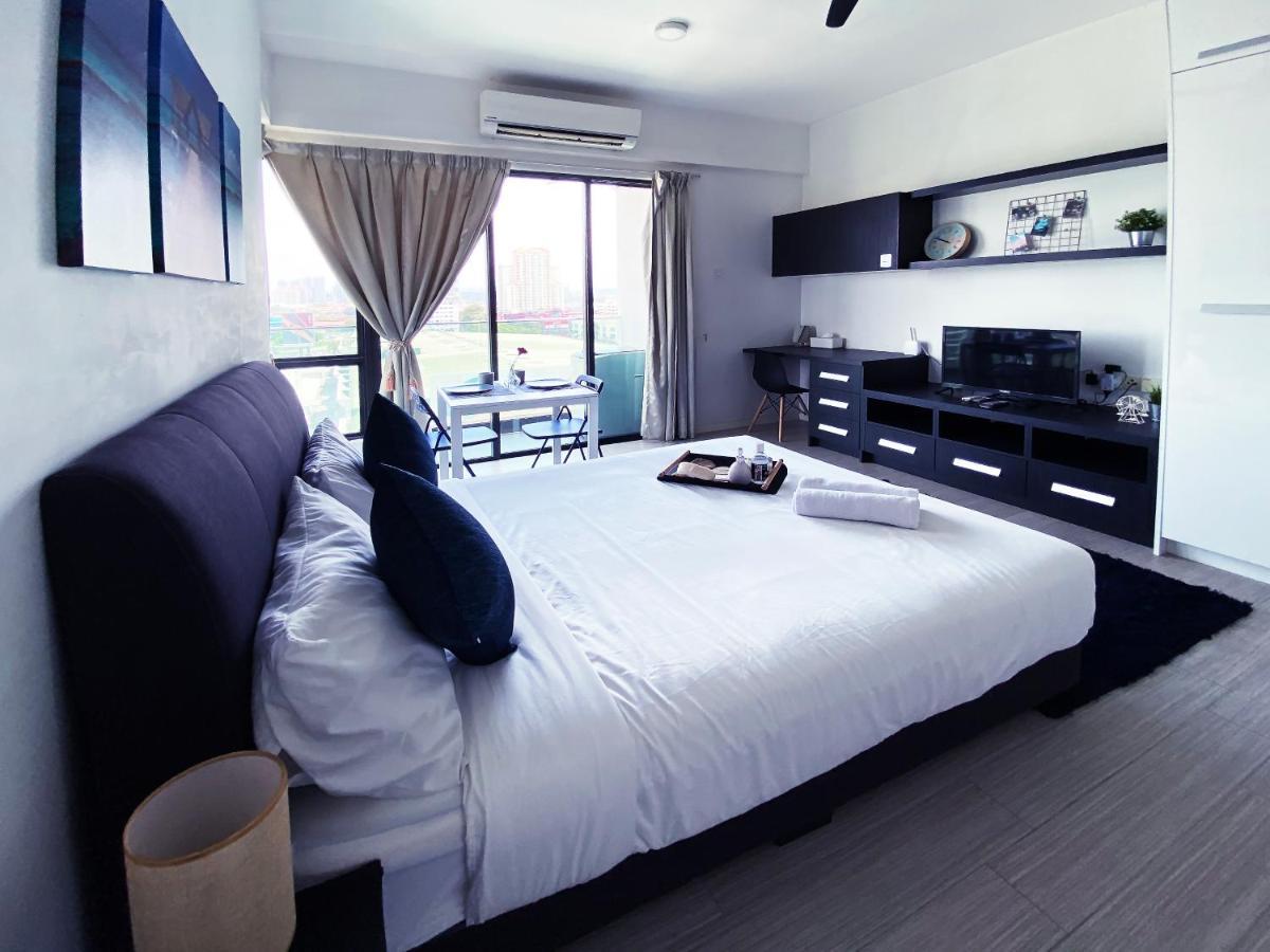 Lily & Loft - The Grand Sofo, Petaling Jaya Apartment Bagian luar foto
