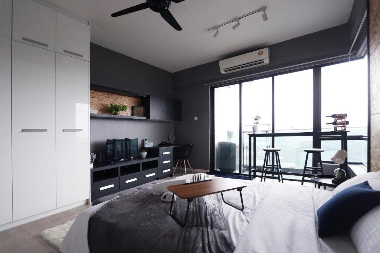 Lily & Loft - The Grand Sofo, Petaling Jaya Apartment Bagian luar foto