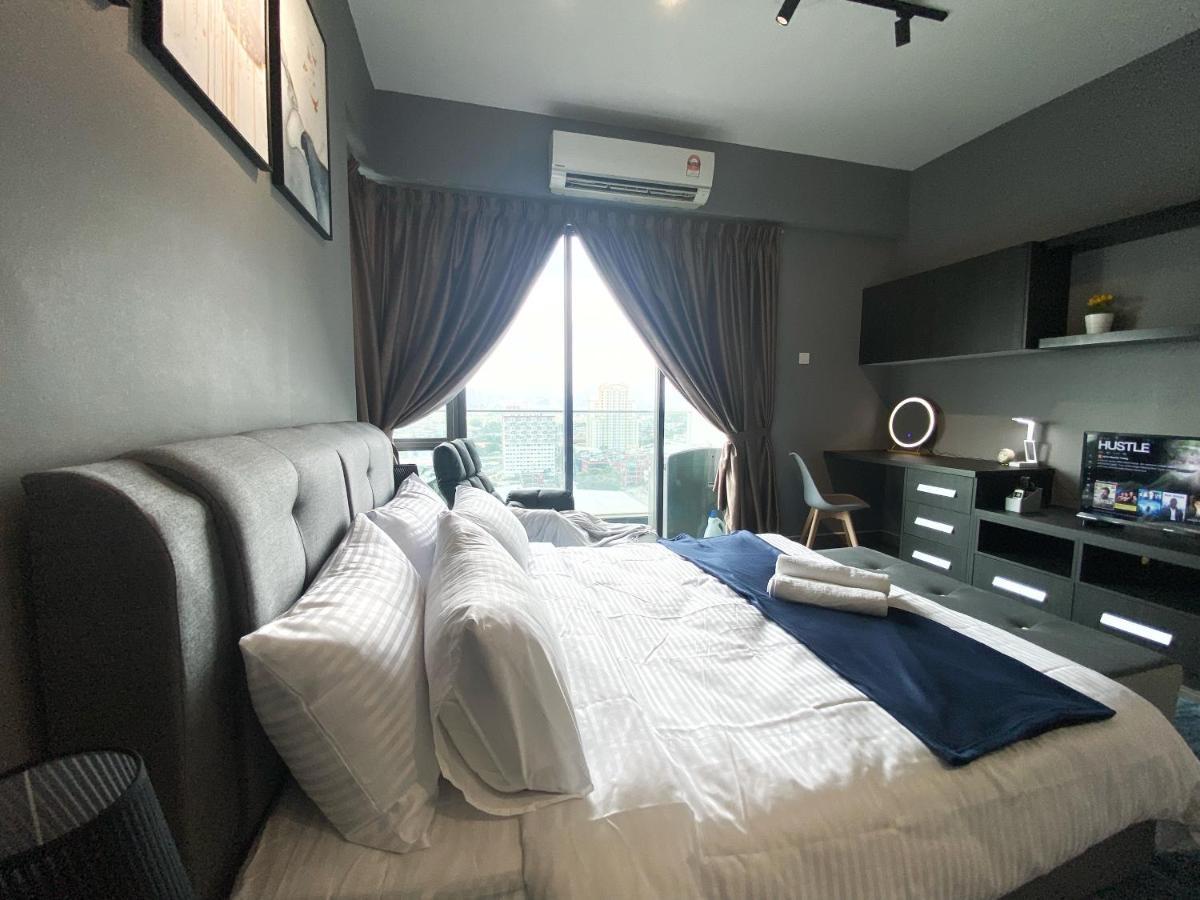 Lily & Loft - The Grand Sofo, Petaling Jaya Apartment Bagian luar foto