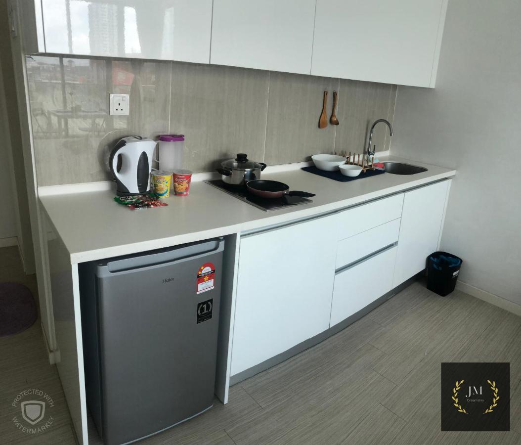 Lily & Loft - The Grand Sofo, Petaling Jaya Apartment Bagian luar foto